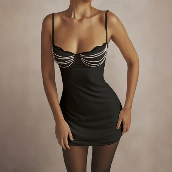 2025 Sexy Dress Spaghetti Straps Diamonds Pads Low Back Design Jersey Lining Bodycon Mini Club Dresses Casual Dress